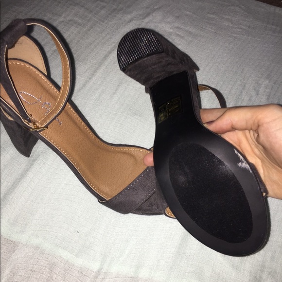 Platform heels - Picture 3 of 4